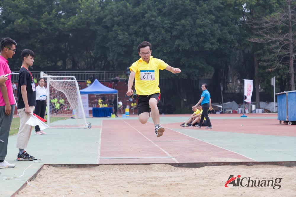 跳遠(yuǎn)項(xiàng)目